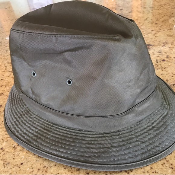 barbour waterproof hat